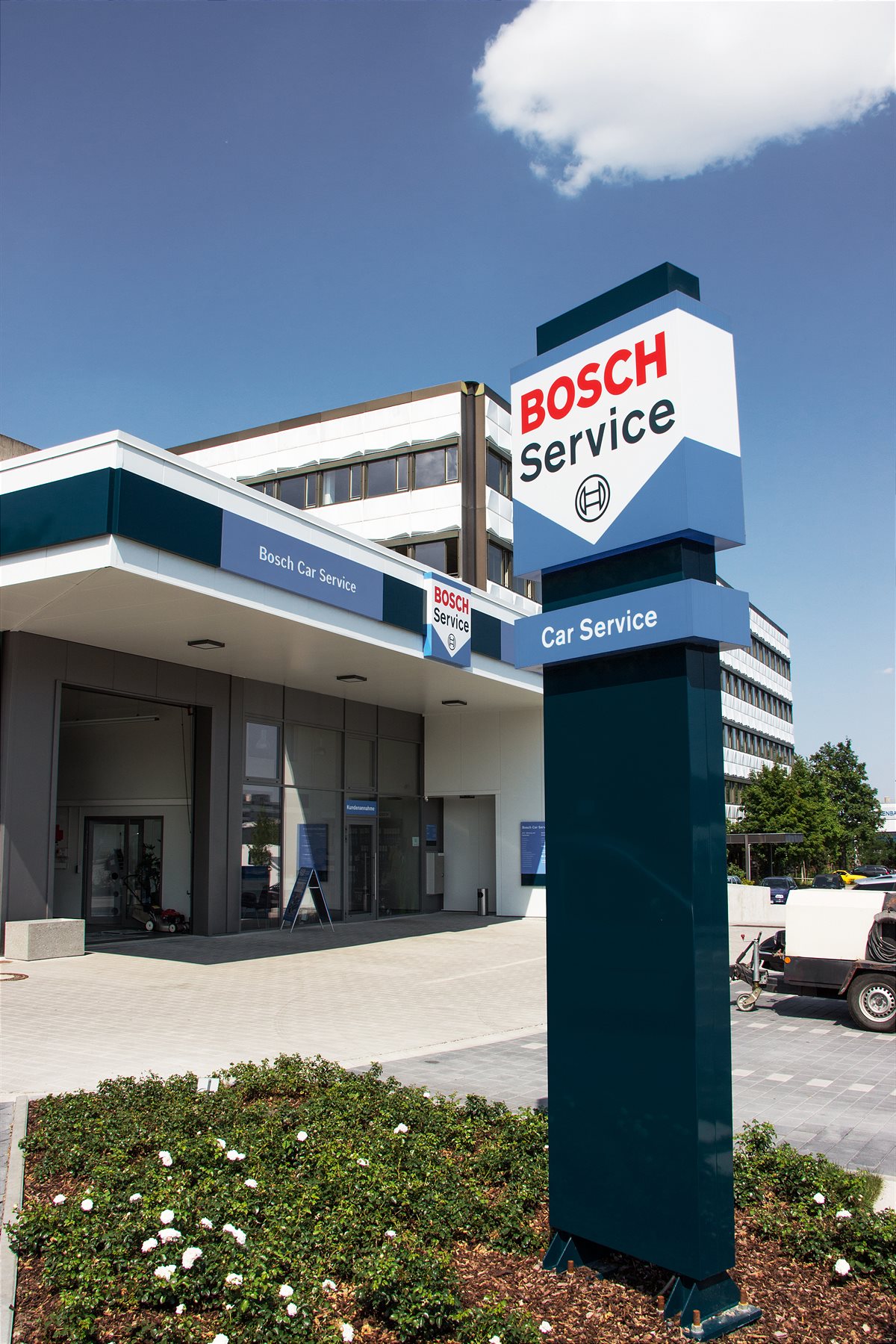 Heute ist Bosch Car Service das weltweit größte markenunabhängige Werkstatt-Netzwerk mit mehr als 15 000 Betrieben in 150 Ländern