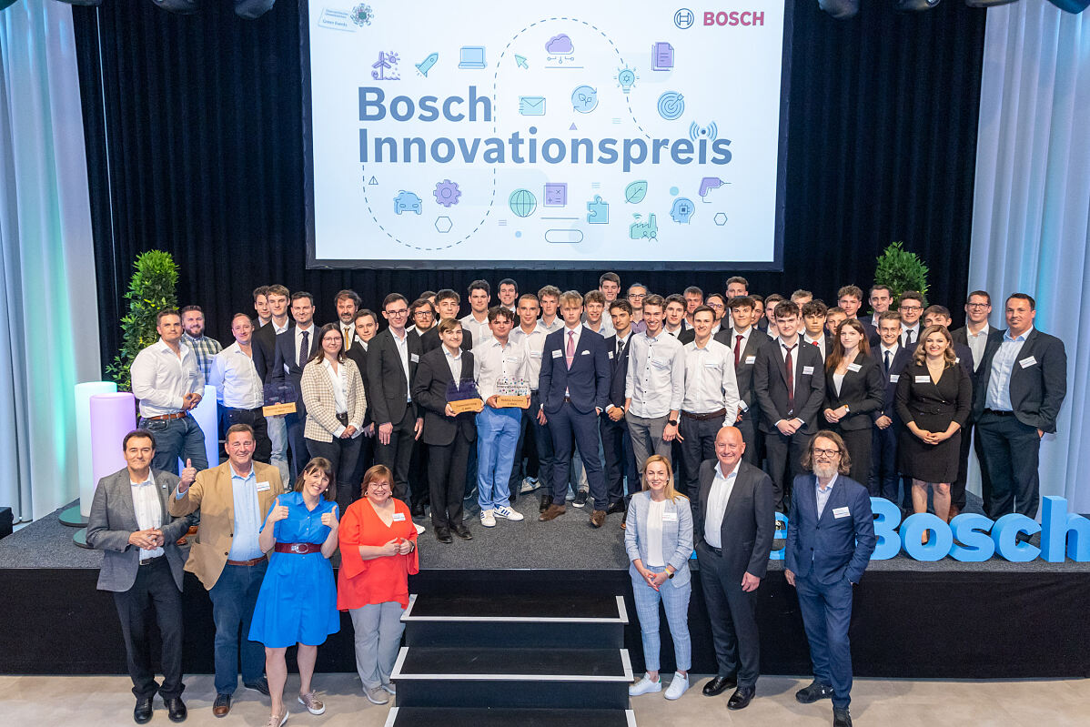 69 eingereichte Abschlussarbeiten von 203 Schülerinnen und Schülern aus 24 HTL, 15 nominierte Teams und neun strahlende Gewinner: Der Bosch Innovationspreis wurde am 13. Juni 2023 in drei Kategorien an die herausragendsten Projekte vergeben.