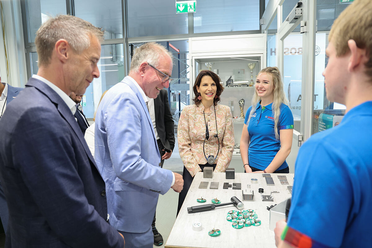 Einblicke in die Lehrlingswerkstätte im Bosch-Werk Hallein