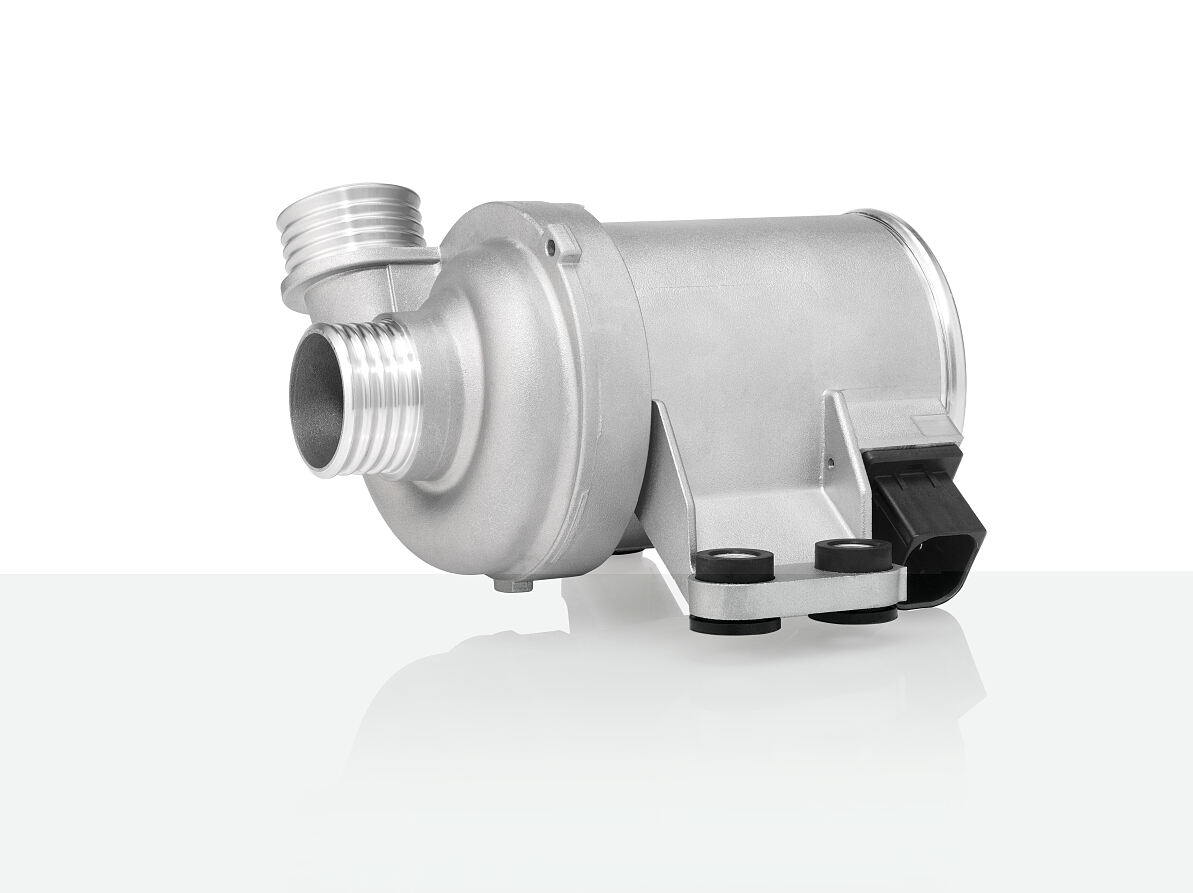 Die neue elektrische Hauptwasserpumpe von Bosch betreibt zuverlässig den primären Hochtemperaturkreislauf zur bedarfsgerechten Motorkühlung.