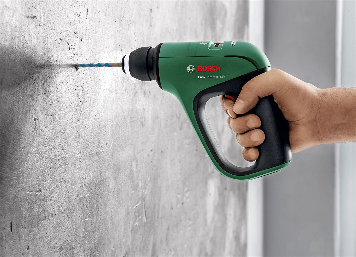 Pneumatisches Hammerwerk für leichtes und schnelles Bohren in Beton: Bosch EasyHammer 12V für viele Materialien